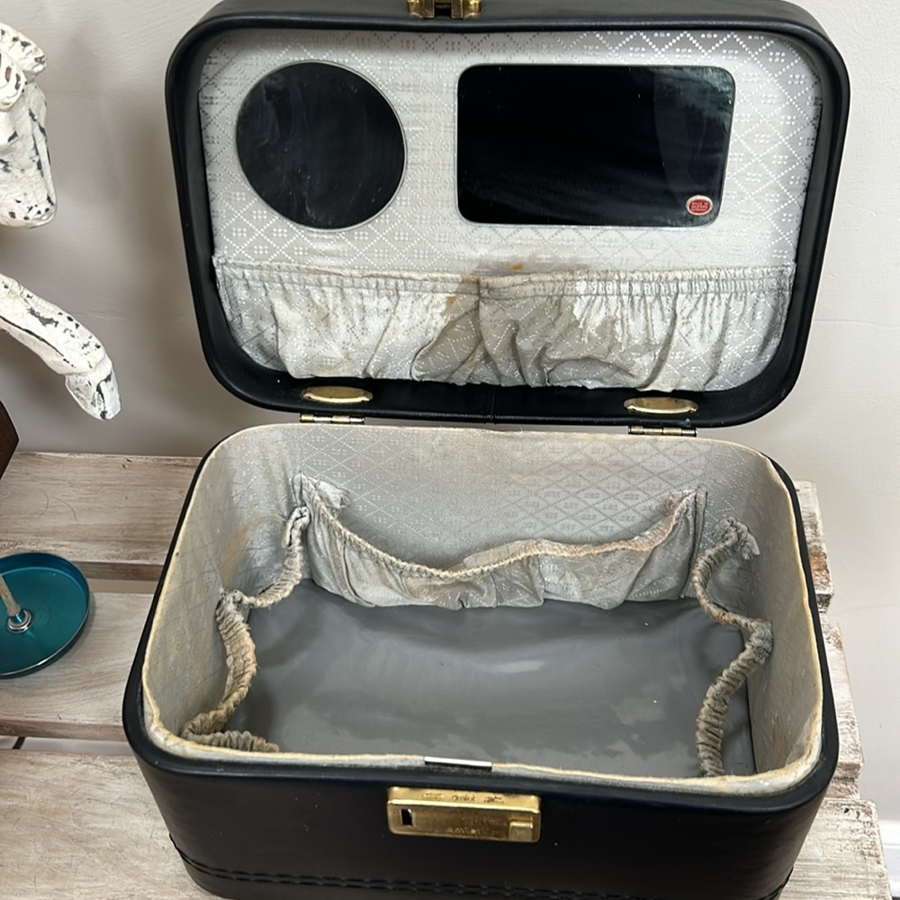 Vintage Amiet Black Leather Beauty Case - Picture 8 of 9